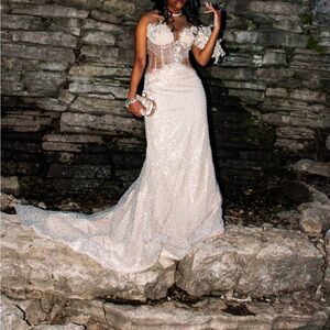 Elegant Sequin Gown with Floral Details/custom made prom dress